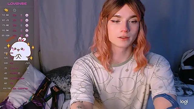 Snapshot of Alice_Hells chatting on 1, 2, 2025 Alice Hells online show from 1, 2, 2025