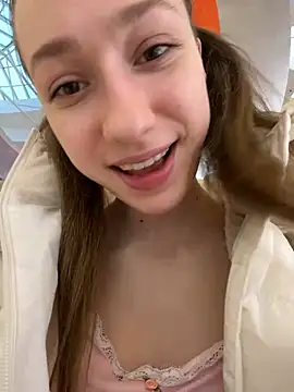 Snapshot of Lia__Love chatting on 28, 1, 2025 Lia Love online show from 28, 1, 2025