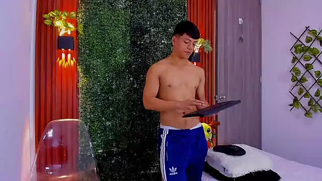 Valentino  X online show from 23, 9, 2025