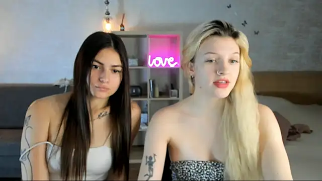 Snapshot of ShySonya chatting on 9, 12, 2024 ShySonya online show from 9, 12, 2024