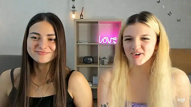 Snapshot of ShySonya chatting on 29, 12, 2024 ShySonya online show from 29, 12, 2024
