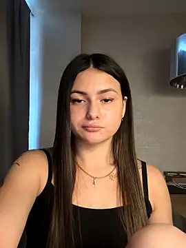 Snapshot of ShySonya chatting on 6, 10, 2025 ShySonya online show from 6, 10, 2025