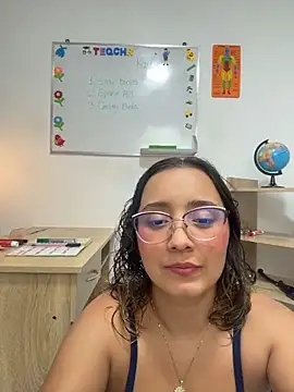 Snapshot of Kay_LustyWife chatting on 14, 5, 2026 Kay LustyWife online show from 14, 5, 2026