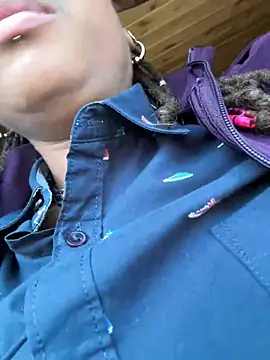 LoveInTransition online show from 23, 3, 2025