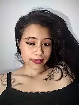 Alexandra 65 online show from 21, 12, 2025