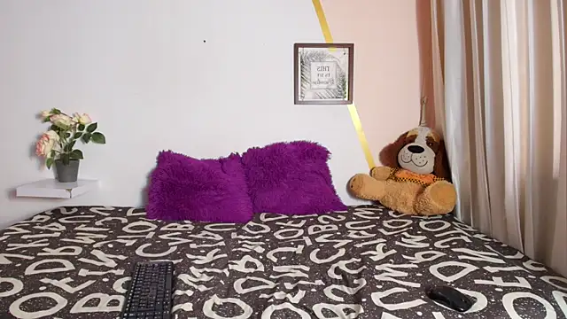 Angel shiny online show from 28, 10, 2025