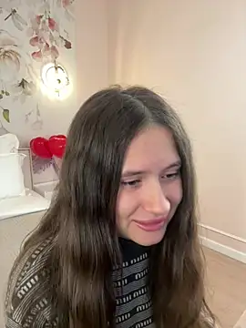 milaleoneli online show from 18, 2, 2026