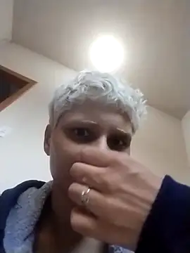 Luci foxx online show from 2, 2, 2026