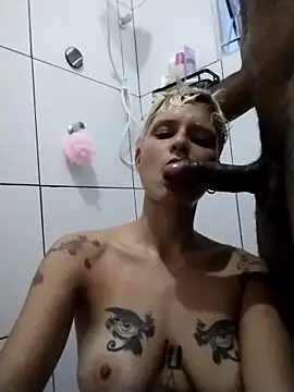 Luci foxx online show from 17, 2, 2026