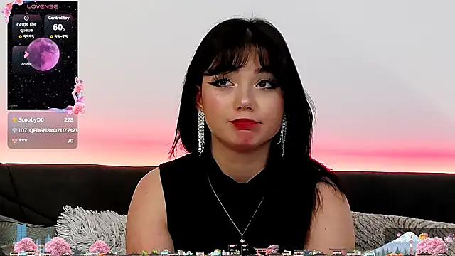 AveryWillow online show from 5, 2, 2025