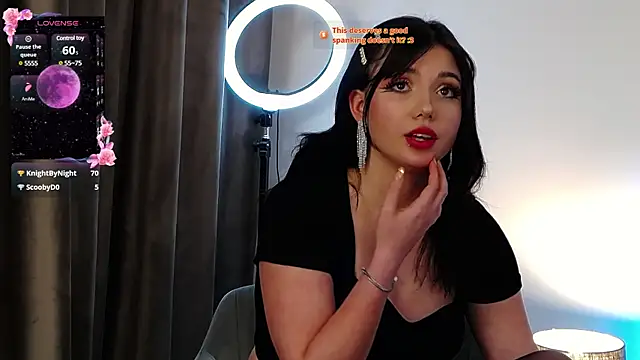 AveryWillow online show from 27, 2, 2025