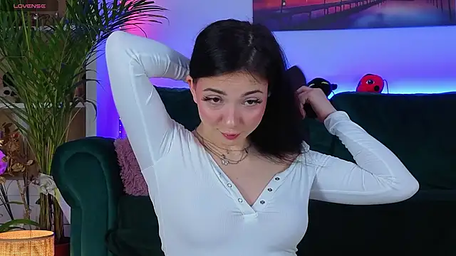 AveryWillow online show from 18, 2, 2026