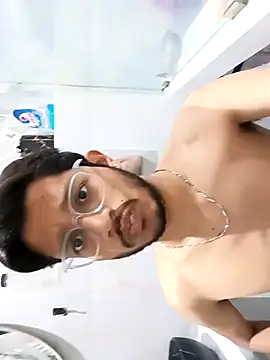 skinnyyyyyyyyy online show from 14, 2, 2025