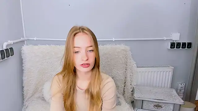 Snapshot of LilaGold chatting on 2, 11, 2025 LilaGold online show from 2, 11, 2025