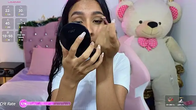 Snapshot of Jazmin_tay chatting on 5, 1, 2025 Jazmin tay online show from 5, 1, 2025