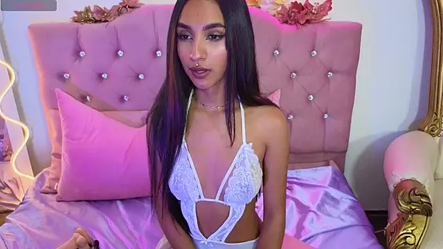 Snapshot of Jazmin_tay chatting on 28, 1, 2025 Jazmin tay online show from 28, 1, 2025