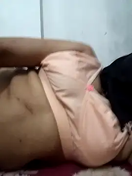 Snapshot of HenaAra chatting on 7, 2, 2026 HenaAra online show from 7, 2, 2026