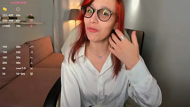 Dora Marcelli online show from 11, 10, 2025