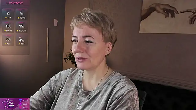 Nika Smit online show from 7, 12, 2024