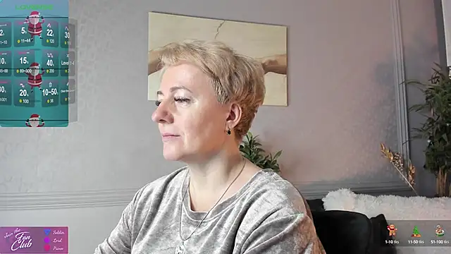 Nika Smit online show from 25, 12, 2024