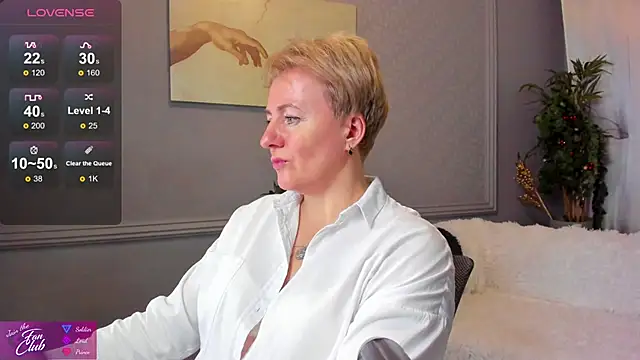 Nika Smit online show from 11, 1, 2025