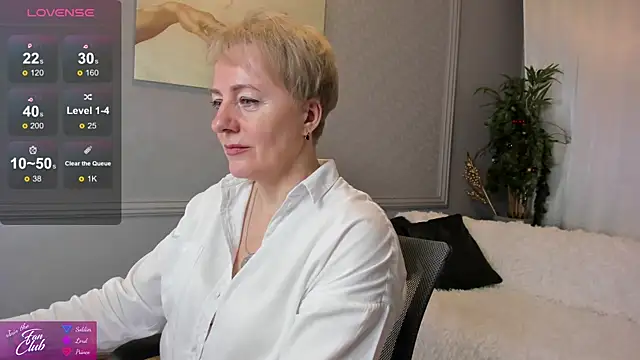 Nika Smit online show from 12, 1, 2025