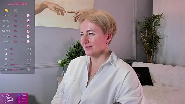 Nika Smit online show from 26, 1, 2025