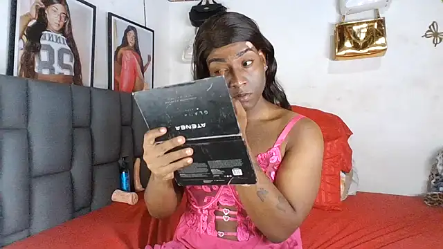 Snapshot of bigcrisblack chatting on 13, 7, 2026 bigcrisblack online show from 13, 7, 2026