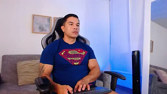 estebandelouis online show from 15, 4, 2026