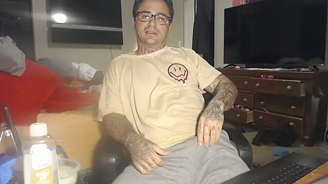 dadbod1178 online show from 20, 1, 2025