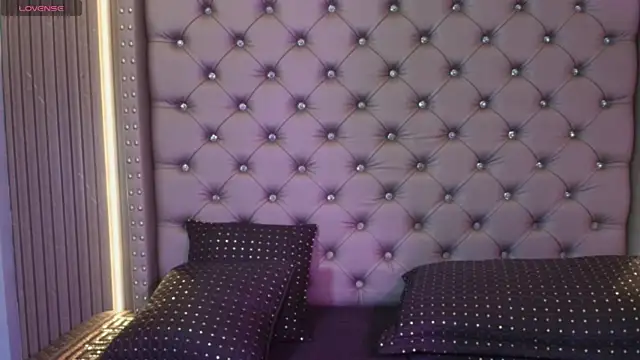 CAMILA JHONS online show from 27, 1, 2025