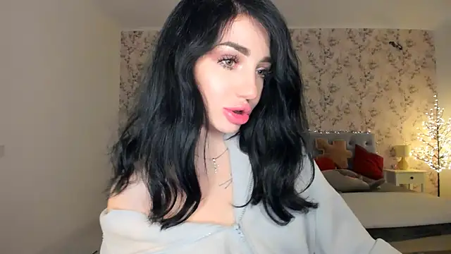 Snapshot of NancyLovee_ chatting on 13, 12, 2025 NancyLovee online show from 13, 12, 2025