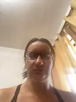 Snapshot of gloria7v05 chatting on 18, 4, 2026 gloria7v05 online show from 18, 4, 2026