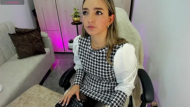 Katapinter online show from 4, 12, 2025