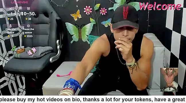 MikeRose94 online show from 3, 3, 2025