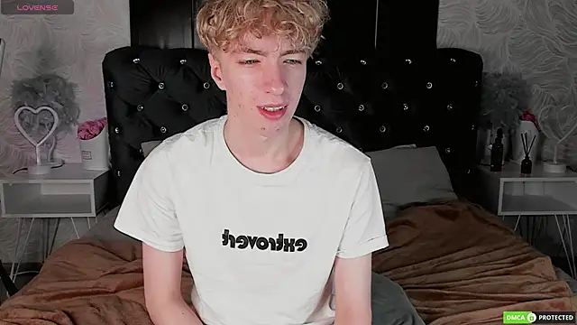 TrevorBenson online show from 6, 10, 2025