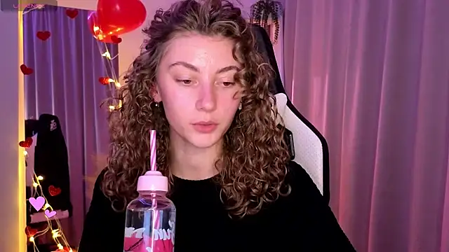 lady curls online show from 18, 2, 2025