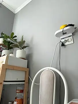 AmiLavs online show from 17, 11, 2025