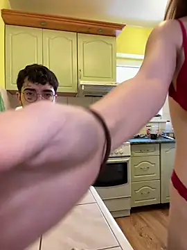 MrAndMrsSavage online show from 20, 2, 2025