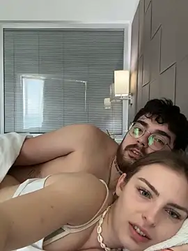 MrAndMrsSavage online show from 22, 3, 2025