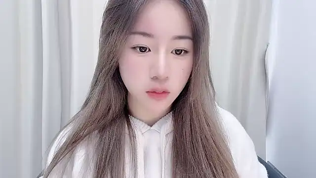 Snapshot of chloe-01 chatting on 26, 1, 2025 chloe-01 online show from 26, 1, 2025