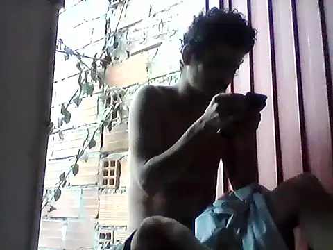 Snapshot of creamyadvisor01 chatting on 20, 3, 2025 creamyadvisor01 online show from 20, 3, 2025