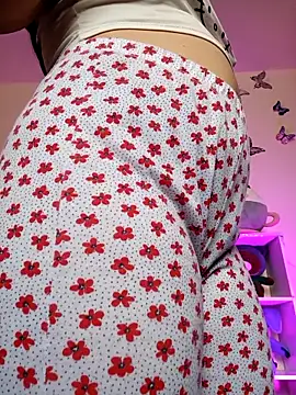 Snapshot of Sofia-Cam chatting on 10, 5, 2026 Sofia-Cam online show from 10, 5, 2026
