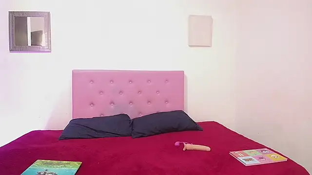 issa kitty online show from 22, 1, 2025