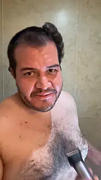 Snapshot of bearcloudcomputa chatting on 5, 11, 2025 bearcloudcomputa online show from 5, 11, 2025