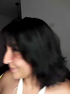 Snapshot of Pauilina chatting on 27, 12, 2024 Pauilina online show from 27, 12, 2024