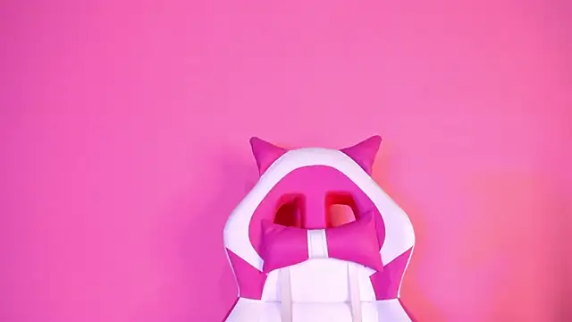 Mereo leona online show from 14, 12, 2024