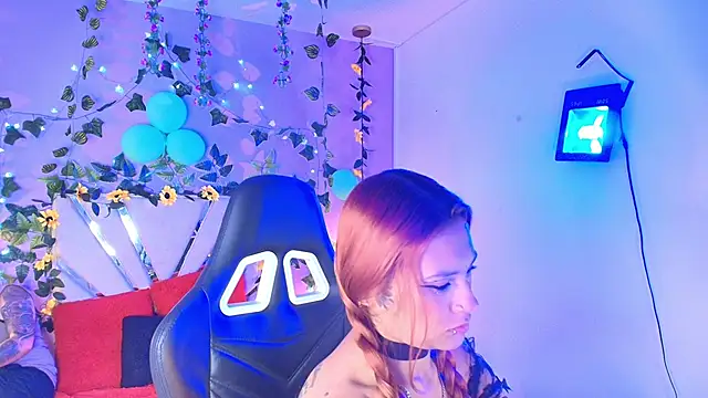 BRITHANY SPARK online show from 12, 4, 2026