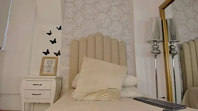 Foxy200   online show from 5, 1, 2026