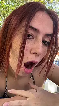 Snapshot of HannaSmiith chatting on 23, 1, 2025 HannaSmiith online show from 23, 1, 2025